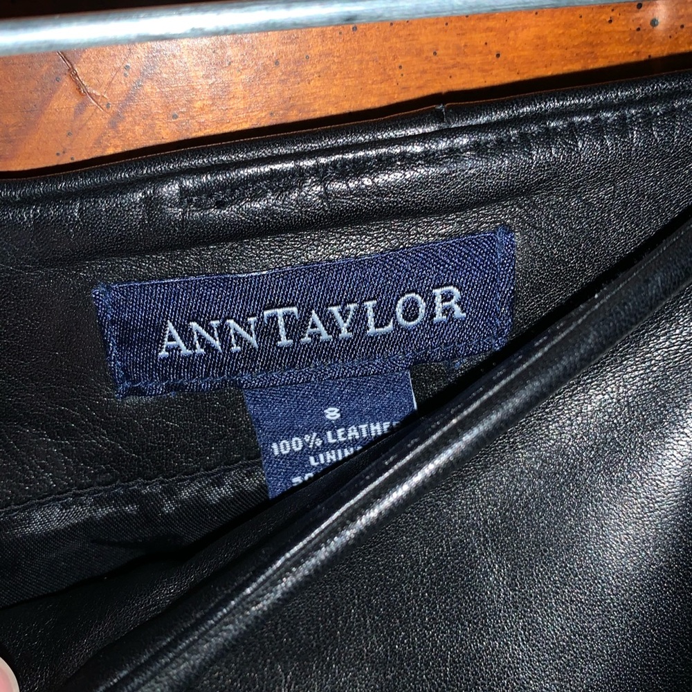 Womens Ann Taylor faux leather skirt